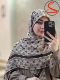 روسری نخی طرح برند 3 کد C25662