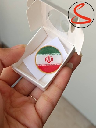 بج سینه طرح پرچم ایران گرد کد C25998