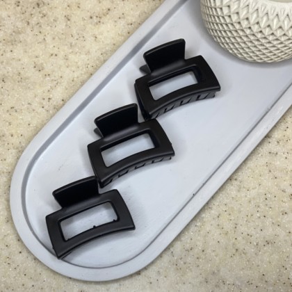 گل سر مشکی بسته 3 عددی کد C23961