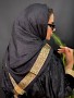 روسری مشکی حاشیه طلایی با نگین بارانی طرح 6 کد C24353