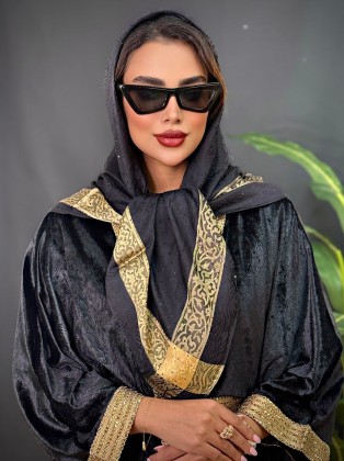 روسری مشکی حاشیه طلایی با نگین بارانی طرح 6 کد C24353
